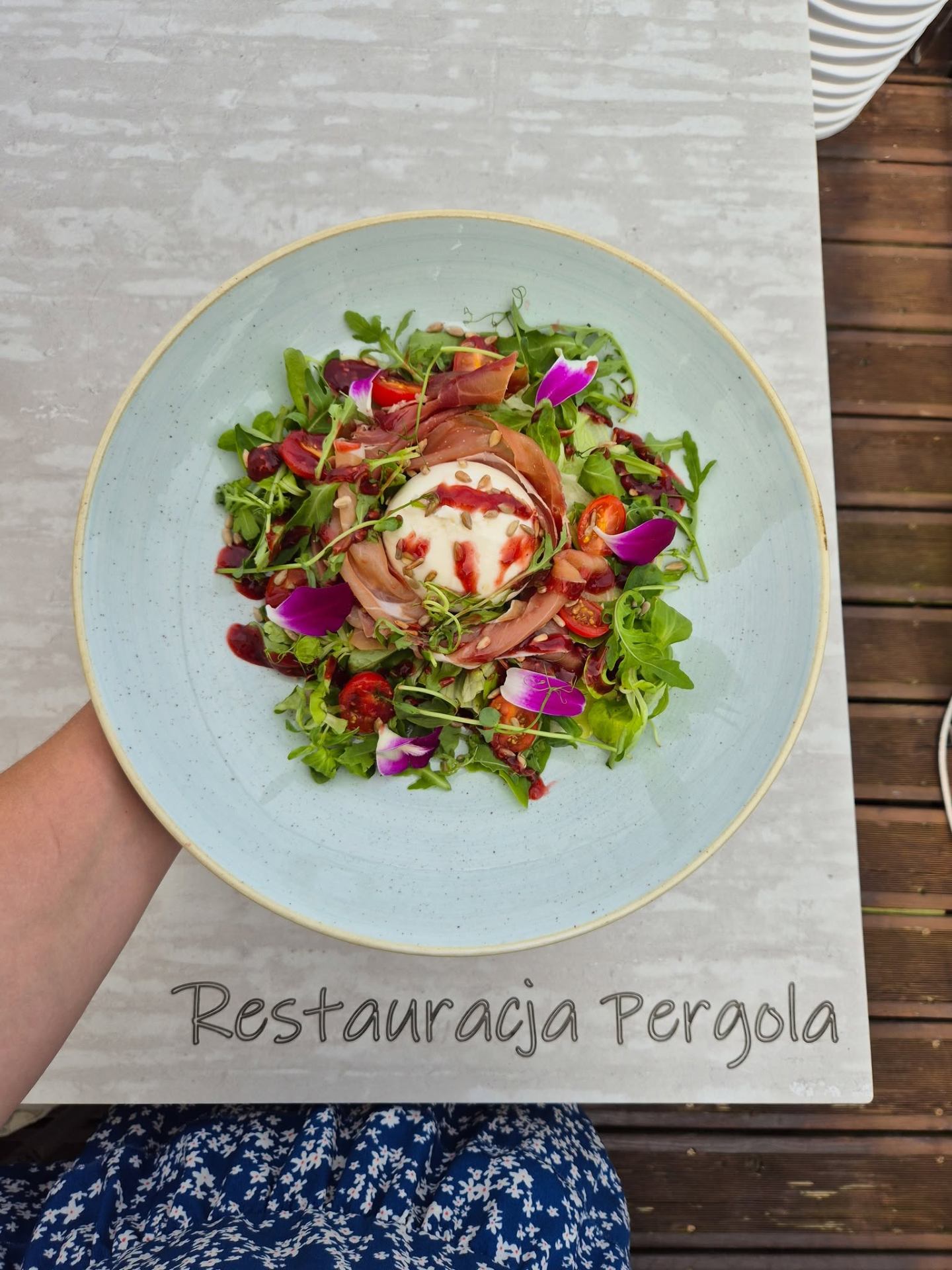 Salad with burrata and parma ham – Pergola Restaurant Kołobrzeg